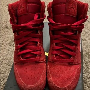 Air Jordan 1 Retro High BG